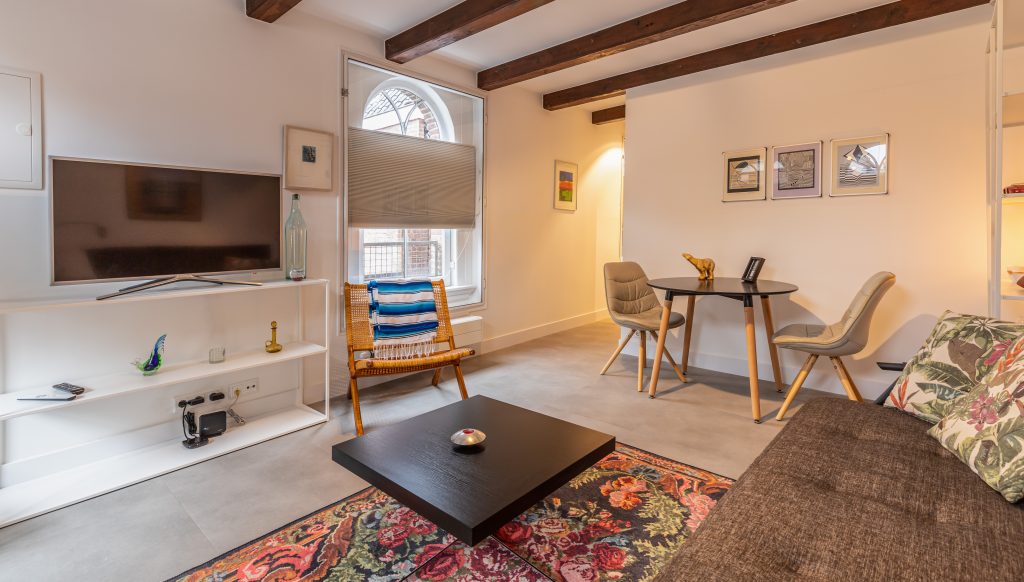 Woonkamer Longstay suite 23 hotel Goud en Zilver