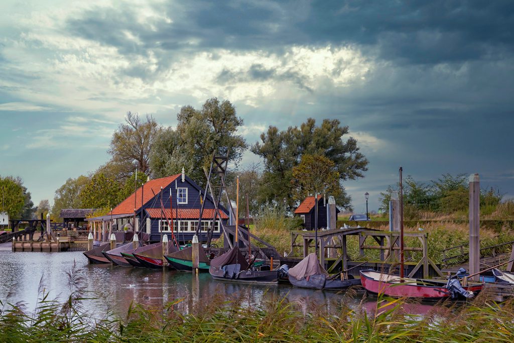 Woudrichem accessible from Gorinchem